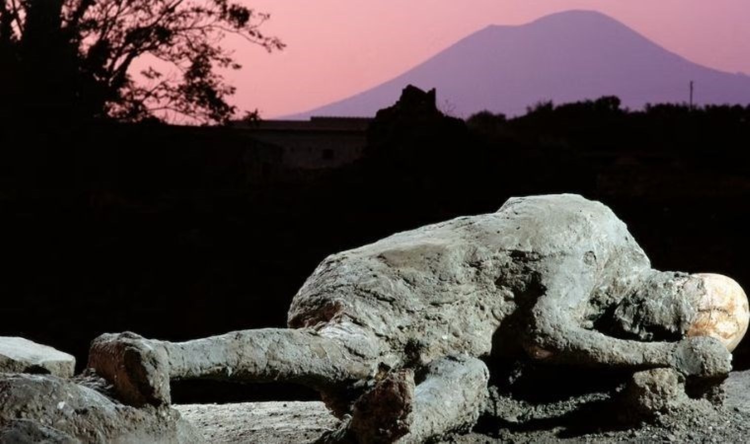 Pompeii’nin sonunu sadece yanardağın getirmemiş